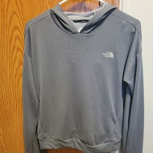 the North Face long sleeve hooded shirt M women